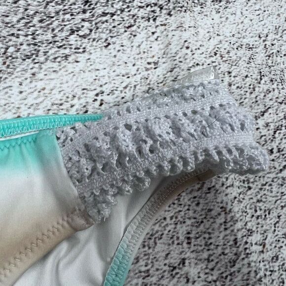 Victoria’s Secret Ombre Tie Dye Bikini Bottoms Green White Size M - Picture 4 of 8